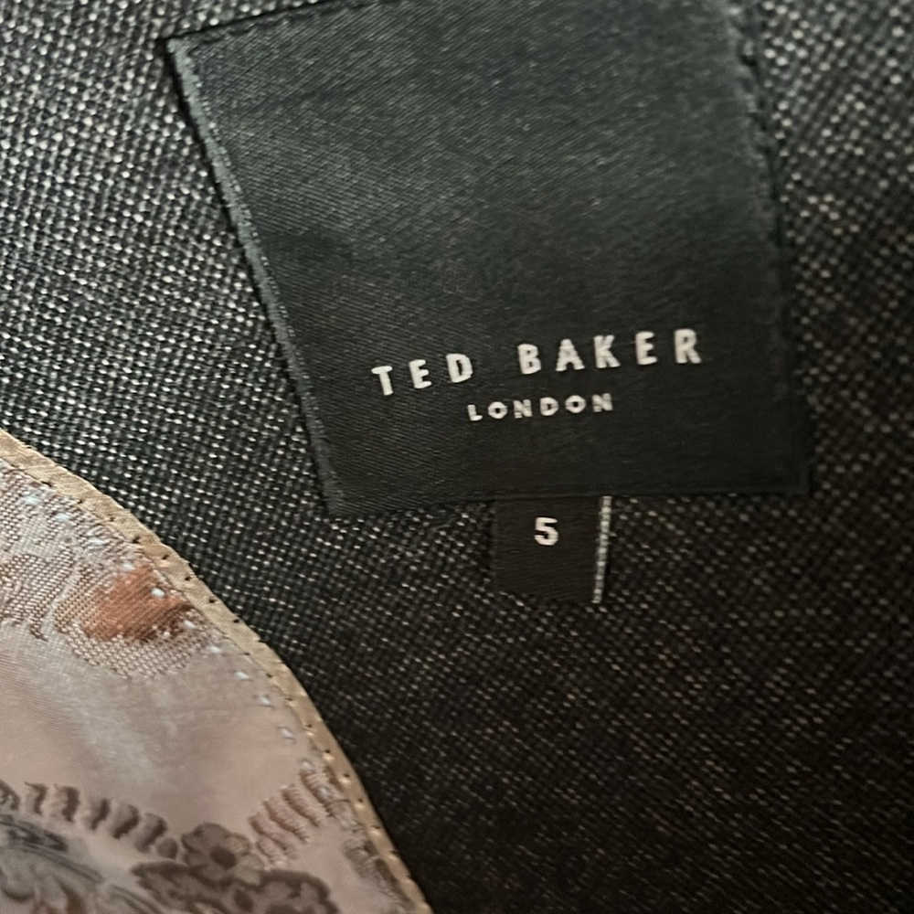 Ted Baker - Picture 6 of 15